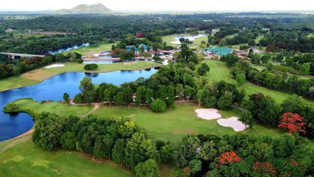 Artitaya Golf & Resort Kanchanaburi