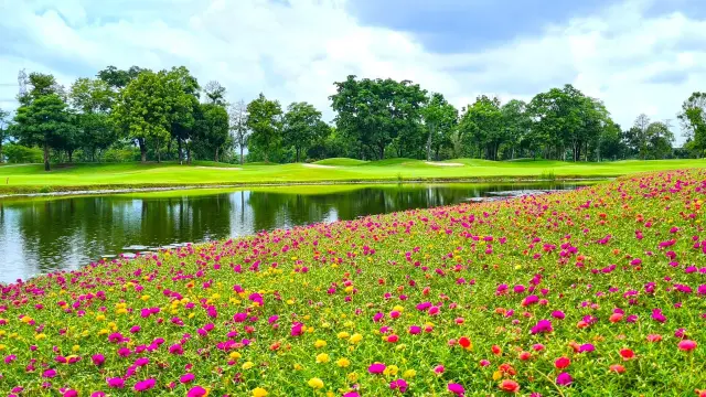 Flora Ville Golf & Country Club