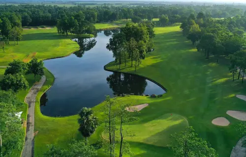 Lam Luk Ka Country Club