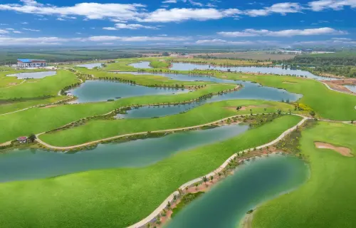 Royal Long An Golf & Villas