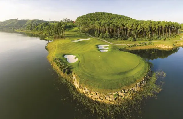 Trang An Golf Country Club