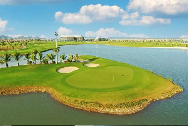 Tuan Chau Golf Resort