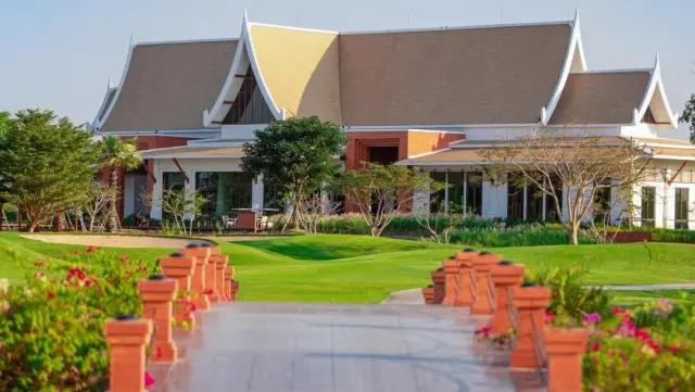 Wangnoi Prestige Golf & Country Club