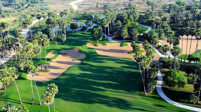 Angkor Golf Resort