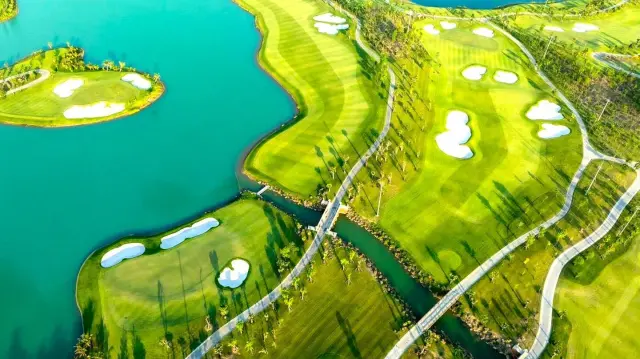 Chhun On Golf Resort, Lakes Course