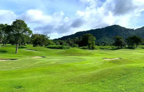 The Emerald Golf Club