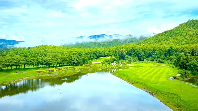 Gassan Khuntan Golf Resort