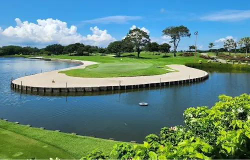 Laguna National Golf Resort Club, Master Course
