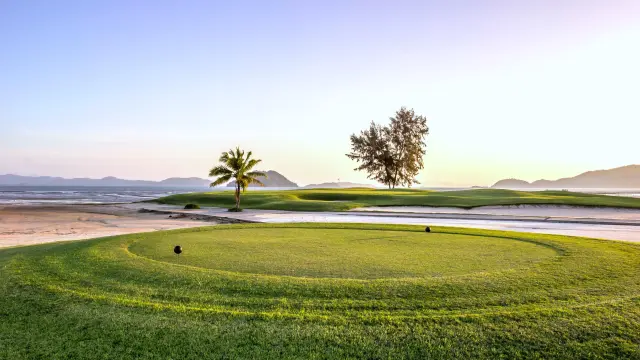 Mission Hills Phuket Golf Resort