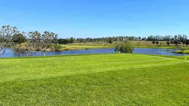 Parichat International Golf Links