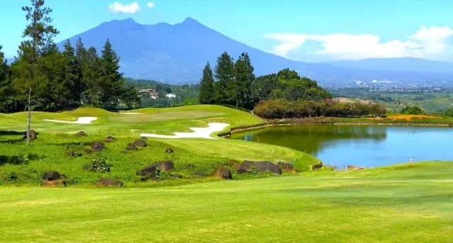 Rainbow Hills Golf Club