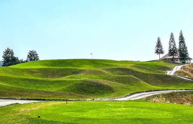 Silky Oak Country Club