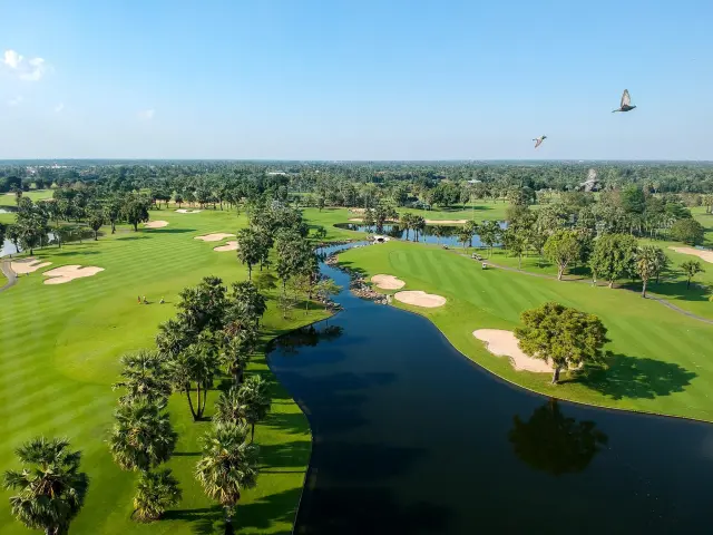 Suwan Golf Country Club