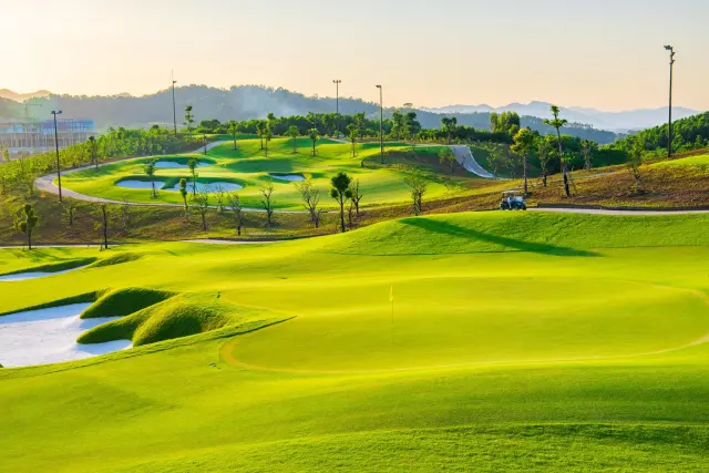 Van Lang Empire Golf Club