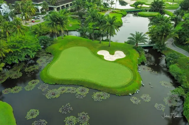 Manila Southwoods Golf & Country Club