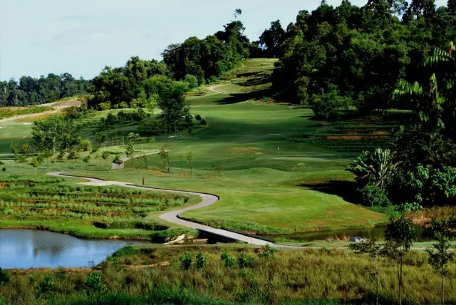 99 East Golf Club - Closed