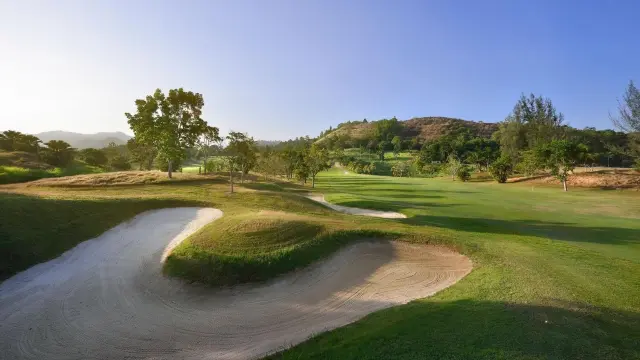 Gunung Raya Golf Resort