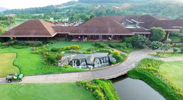 Ayala Greenfield Golf & Leisure Club