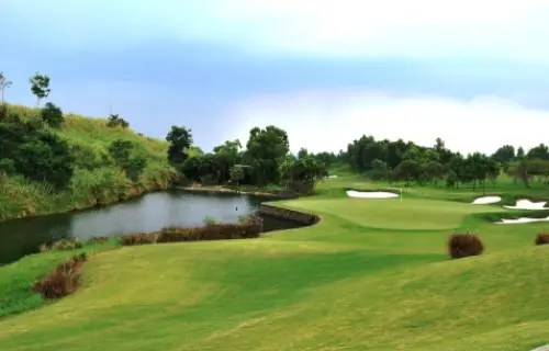 Splendido Taal Golf Course